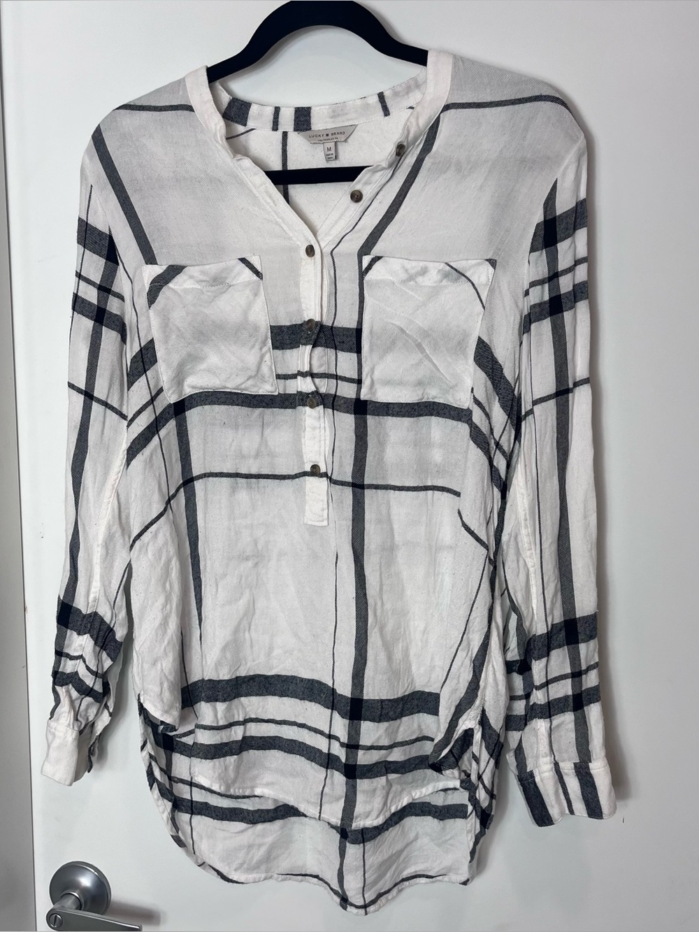 Lucky Brand Plaid Henley Tunic Shirt Lightweight White Black Button Down Medium